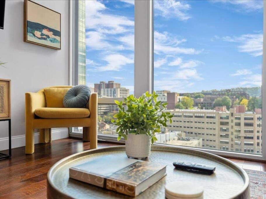 Cozysuites Dream 1Br, Ppg Paints Arena, Pitts Pittsburgh Esterno foto